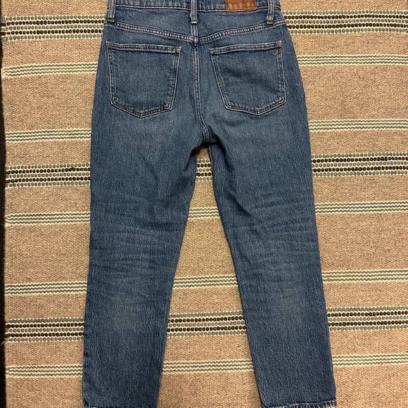 Madewell High-Rise Slim Boyjean in Laverne Wash - Picture 3 of 4